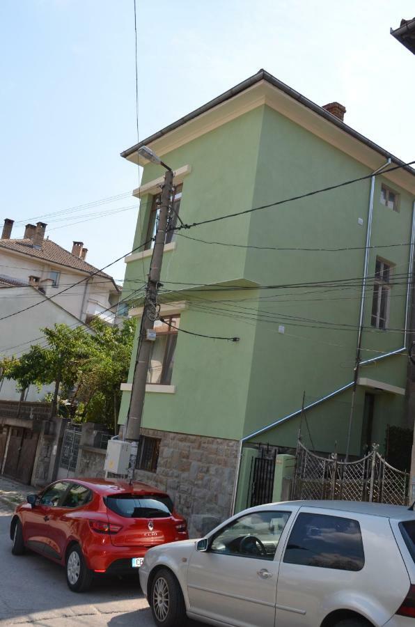 Our House In The Town Appartement Veliko Tarnovo Buitenkant foto